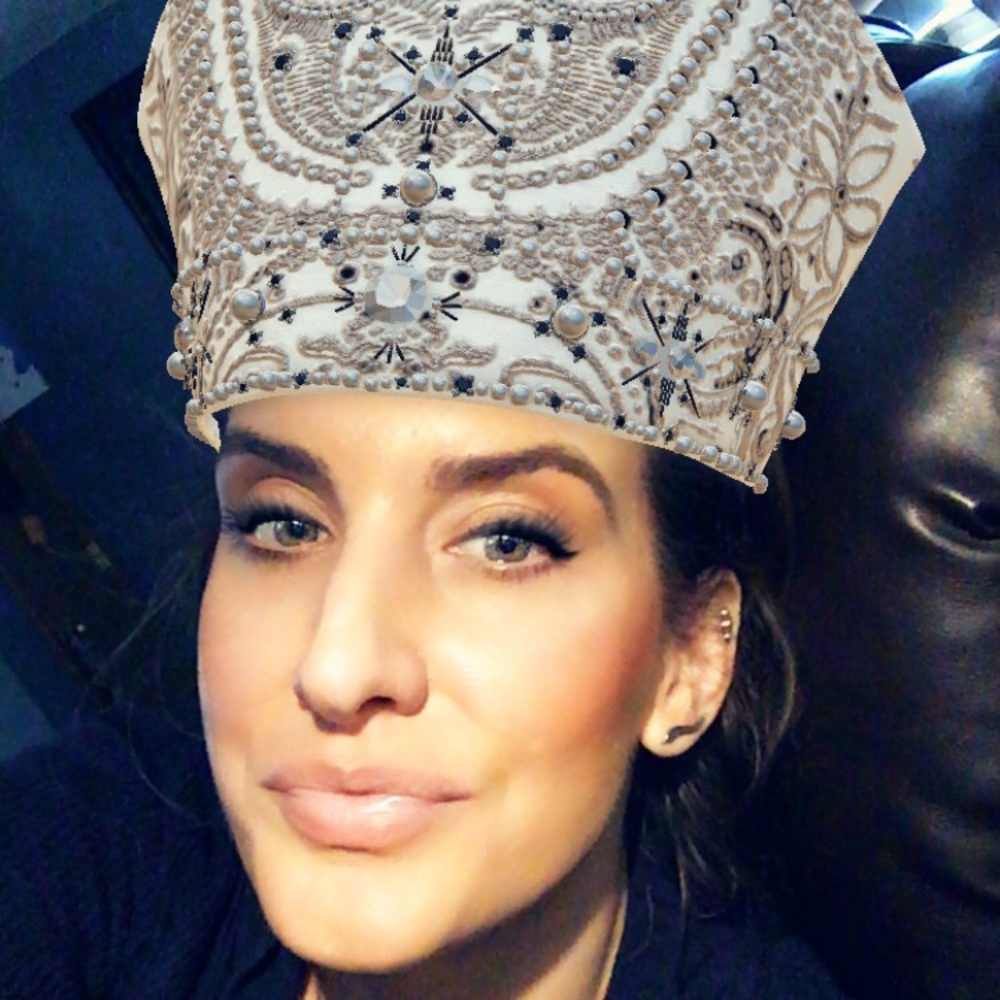 Meet your Posher, Alicia